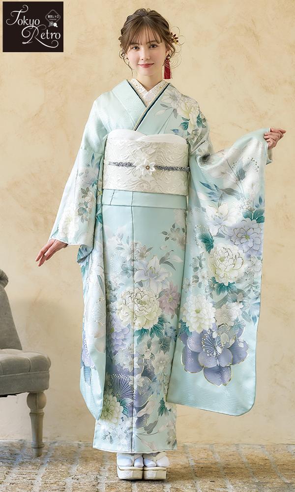 ミントグリーンに牡丹の花
