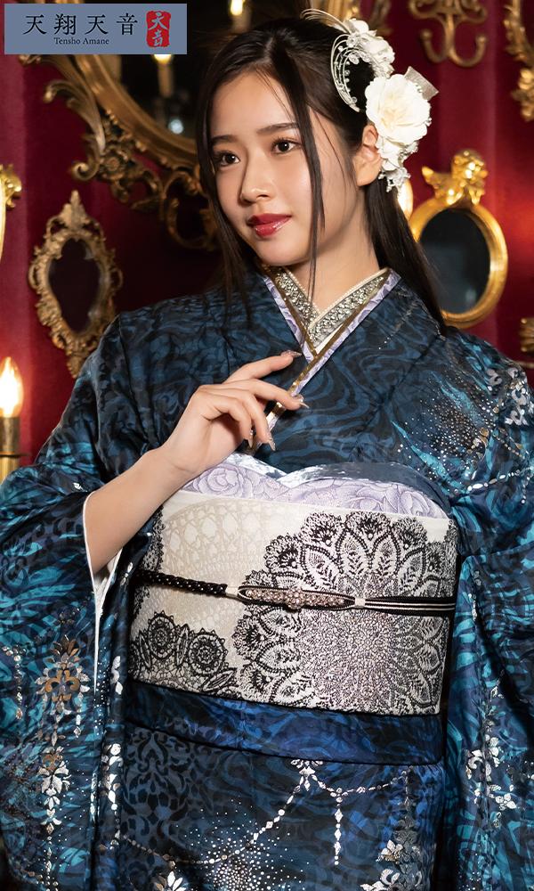 紺地に幻想的な銀箔の舞