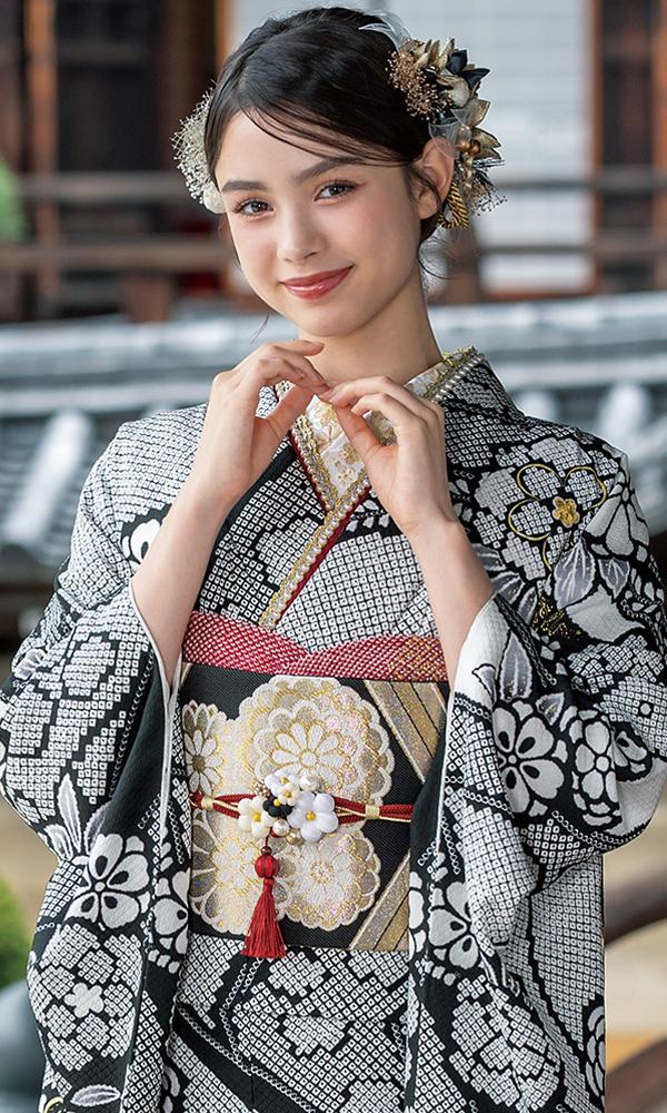 白黒絞りの鹿の子友禅振袖