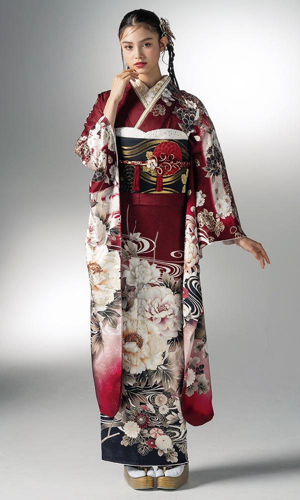 赤地に流水と牡丹の振袖