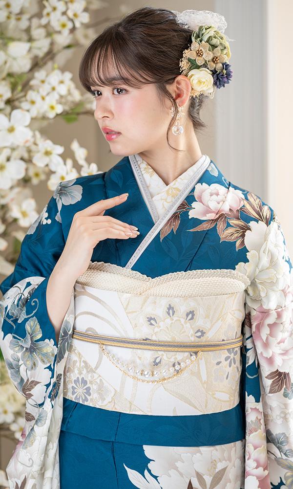 ターコイズブルーに大輪花
