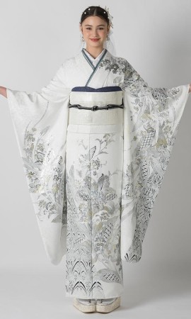 白地に銀彩振袖 桂由美