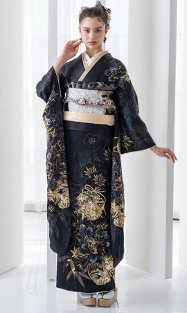 黒地に金彩プリンセス振袖