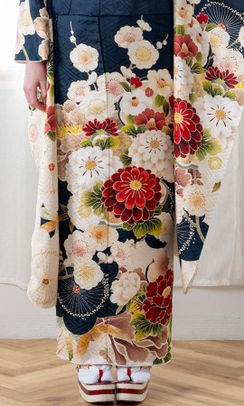 四季の花々入り紺色の古典