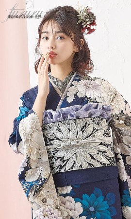 假屋崎×牡丹と菊の舞