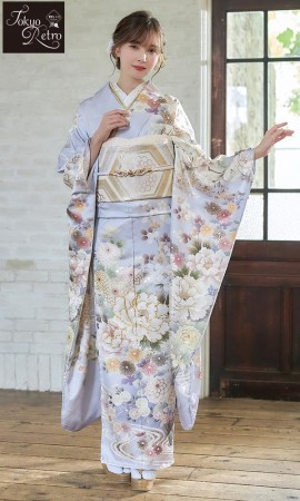 シルバーグレーに四季の花