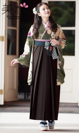 今田美桜着用の2尺袖きもの　茶/白