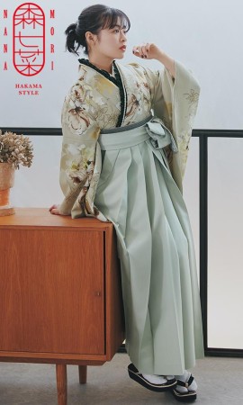 森七菜着用×2尺袖きもの 卒業式袴　くすみ系
