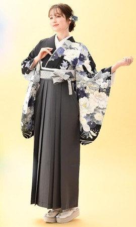 紺地の古典柄に花舞＆袴