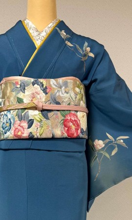 白い椿 訪問着