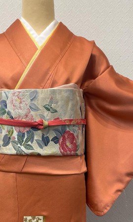 京友禅　金彩色留袖