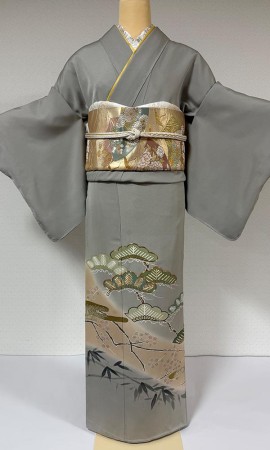 千總の色留袖