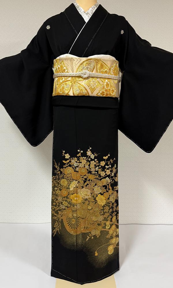 華麗な花車 留袖