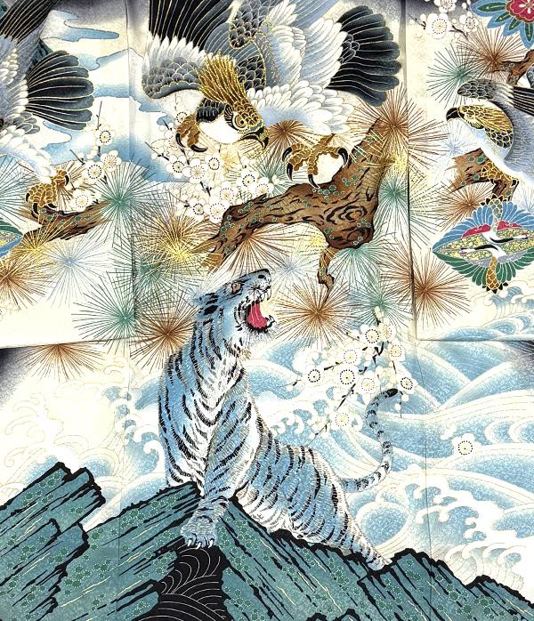 青海波に鷹と虎/祝着